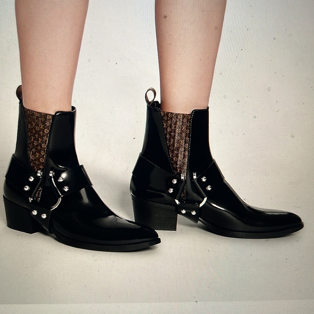 Louis Vuitton Rhapsody Ankle Boots - Authenic